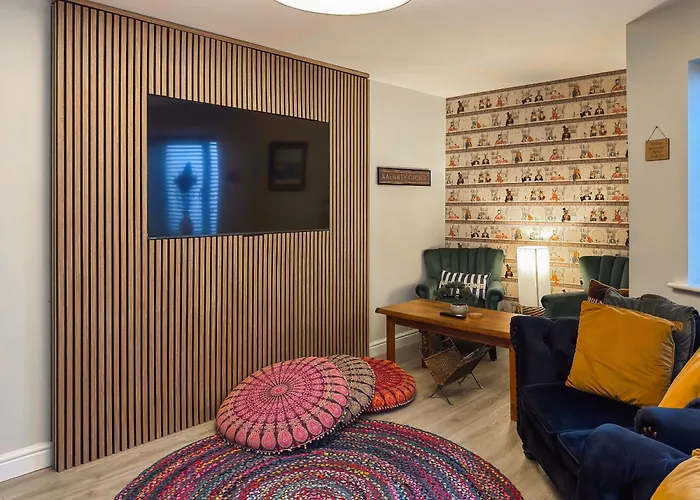 Holiday home Normanby House