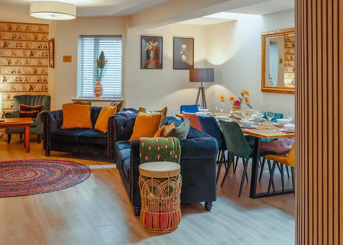 Holiday home Normanby House *